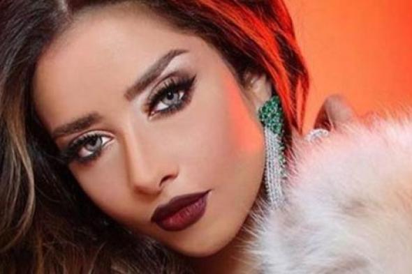 تفاصيل حفل زفاف بلقيس فتحي.. أكثر من فستان زفاف و4 زفات