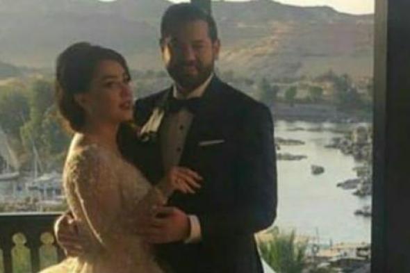 بالفيديو- رقص كندة علوش وعمرو يوسف بالطريقة النوبية في حفل زفافهما