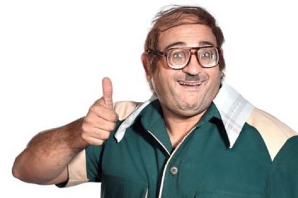 صورة- أكرم حسني يشوّق جمهوره للموسم الرابع من "أسعد الله مساءكم" مع نيللي كريم