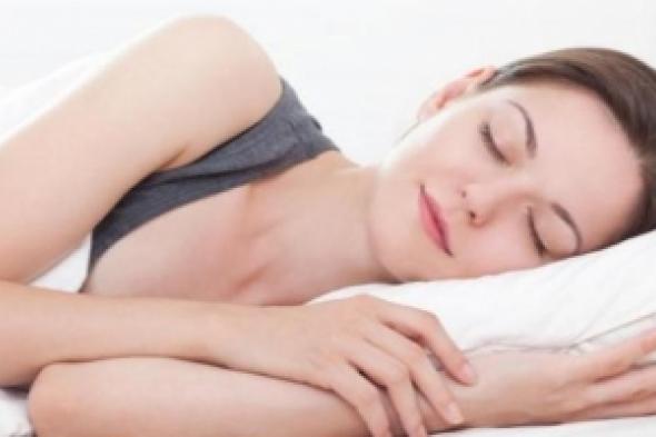 لا تنظري إلى الساعة..  13 نصيحة علمية مجرَّبة لتحسين نومك