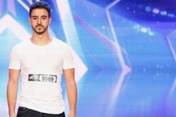 بالفيديو- متسابق جزائري يتعرض لللإصابة قبل صعوده على مسرح Arabs Got Talent