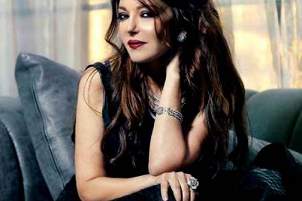 فيديو- سميرة سعيد تغني لفيروز في بروفات حلقتها مع عمرو أديب
