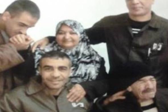 أم ناصر... فلسطينية تضرب عن الطعام لأجل أولادها الأسرى