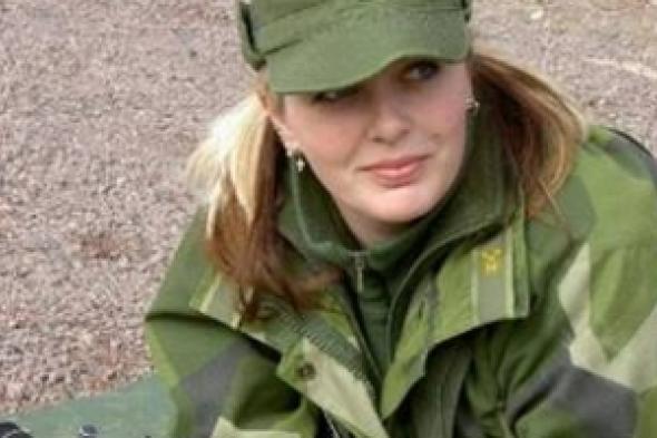 اقبال واسع من فتيات النرويج للإلتحاق بالقوات المسلحة