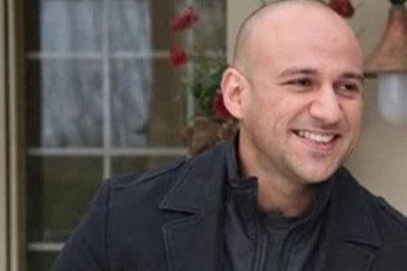 بالفيديو - أحمد مكي يعلن عن مفاجأة لجمهوره وبيومي فؤاد يستولي على البث المباشر الخاص به