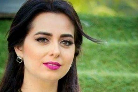 هبة مجدي مع أحمد بدير في كواليس مسلسل "عائلة الحاج نعمان"