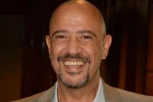 هذا ما قاله أشرف عبد الباقي عن رحيل عمر متولي عن فرقة "مسرح مصر".. هل يفكر في تقديم فريق جديد؟