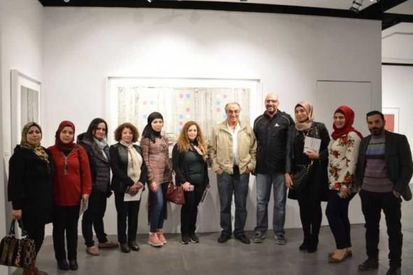 "العزم للفنون" يزور معرضين تشكيليين في بيروت
