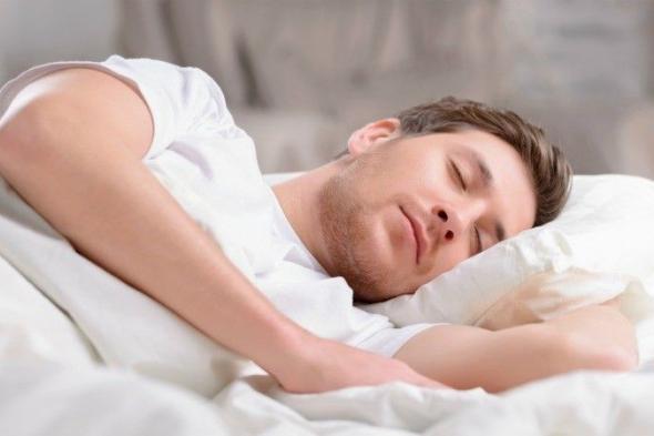9 عوامل تتعارض مع النوم الجيّد.. الرياضة بينها؟