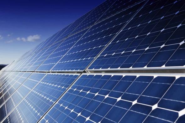تيسلا تحصل على الموافقة لإنشاء أكبر محطة افتراضية للطاقة الشمسية في العالم