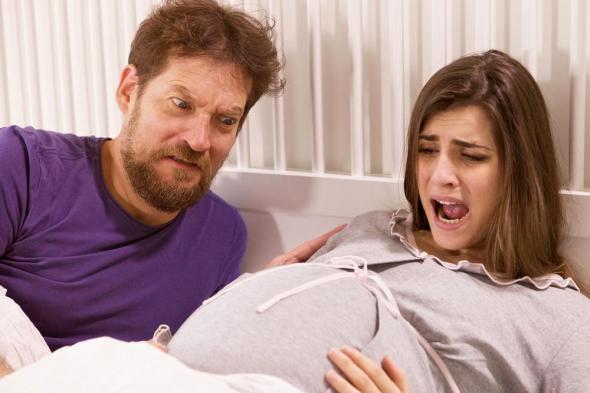دراسة بريطانية: معظم الولادات تحدث بعد منتصف الليل