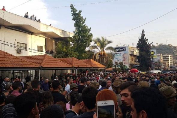 بعد اتهامها بالاعتداء على المتظاهرين.. بلدية #النبطية تعلق  via @Lebanon24
#lebanon24