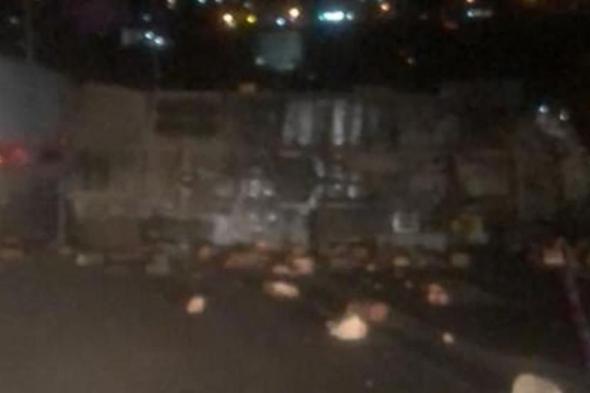 جرحى بانقلاب شاحنة في صوفر 
#lebanon24 
 via @Lebanon24