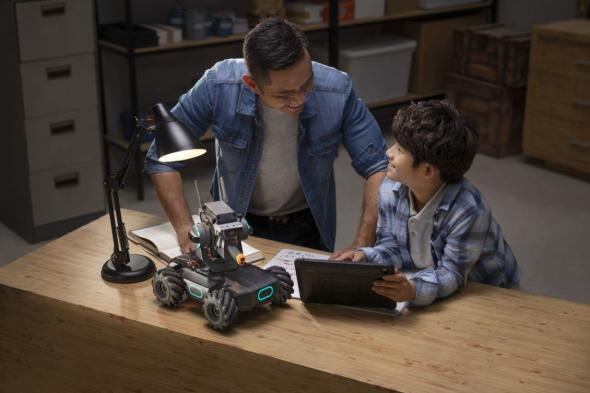 الروبوت التعليمي الأول RoboMaster S1 متوفرٌ الآن في الإمارات