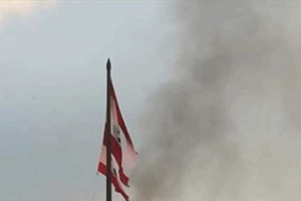 وفي اليوم الـ37.. أحرقوا "يد الثورة" (صور وفيديو) #لبنان 
#lebanon24
  via @Lebanon24