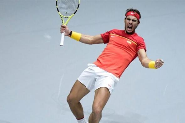 نادال يقود إسبانيا إلى نصف نهائي كأس ديفيز (فيديو) 
#lebanon24
  via @Lebanon24