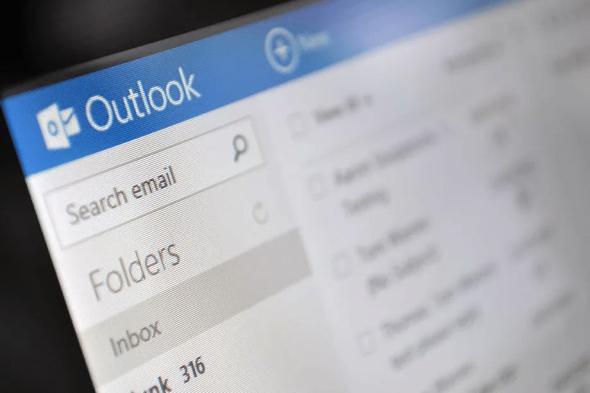 مايكروسوفت تحول Outlook.com إلى تطبيق ويب تقدمي