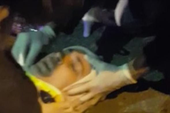 إصابة سيّدة بعد عملية نشل خاطفة (فيديو) 
#لبنان
#lebanon24
 via @Lebanon24