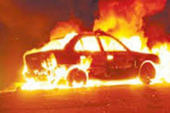 احتراق سيارة في بدارو وتمدد الحريق الى مركبة أخرى 
#لبنان
#lebanon24
 via @Lebanon24