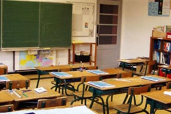 بتوقيت واحد وبصرف النظر عن وضعها.. مدارس خاصّة تبتزّ الأهالي بحجز رواتب المعلّمين #لبنان 
#Lebanon24
 via @Lebanon24