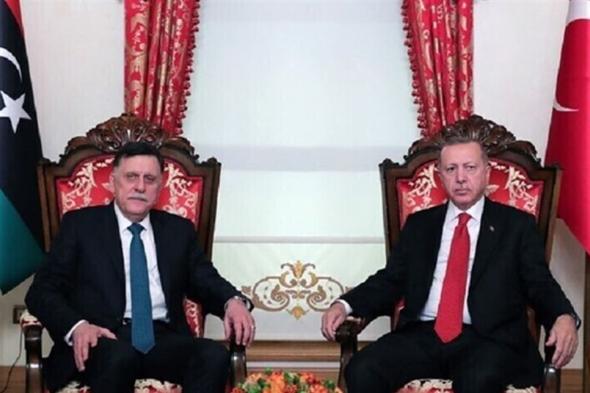 اليونان تطرد السفير الليبي بعد اتفاق "السراج وأردوغان".. وطرابلس تعلّق
#lebanon24
      via @Lebanon24
