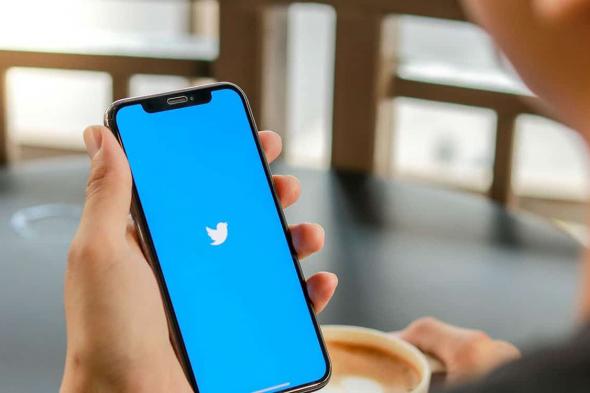 تويتر تتيح لمستخدمي آيفون نشر Live Photos كملفات GIF