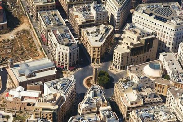 شاب يرمي بنفسه من على كنيسة مار منصور 
#لبنان
#lebanon24
 via @Lebanon24