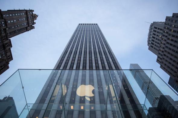 بوادر حرب جديدة بين آبل والحكومة الأمريكية