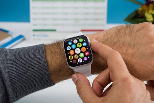 كيف يمكنك إطالة عمر بطارية ساعتك الذكية Apple Watch؟