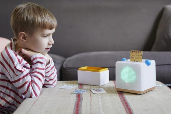 تعرف على مكبر الصوت الذكي للأطفال Yoto Player