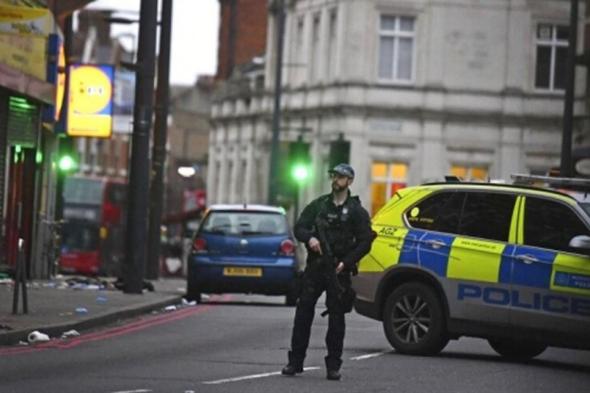الشرطة البريطانية تعتقد وجود "دوافع إسلامية" في هجوم لندن 

#lebanon24

 via @Lebanon24