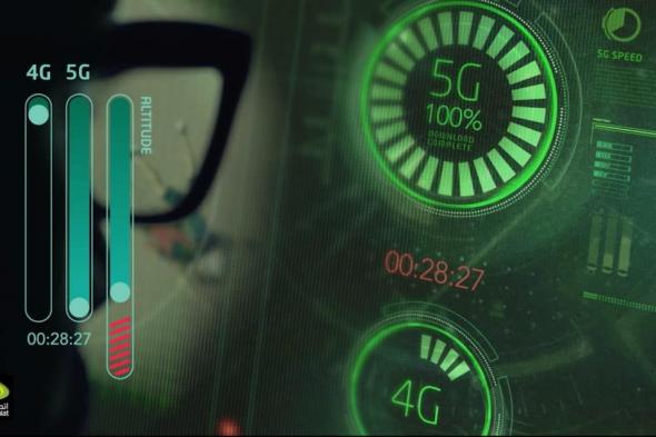 قفزة مظلية حرة تؤكد السرعة المبهرة لشبكة 5G من اتصالات