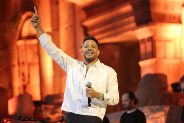 محمد حماقي وليلة غناء مصرية مميزة على المسرح الجنوبي في جرش