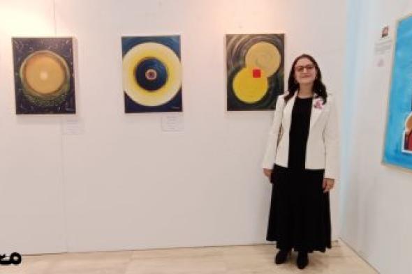 الفنانة التشكيلية بشرى زروق: حيث يولد الضوء من الصمت